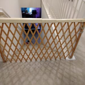 Gate, in good shape. Pick up Only.